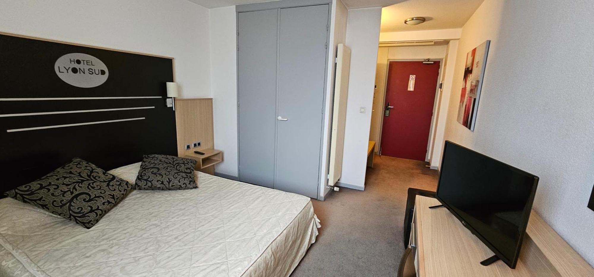Hotel Lyon Sud, Pierre Benite, St Genis Laval מראה חיצוני תמונה