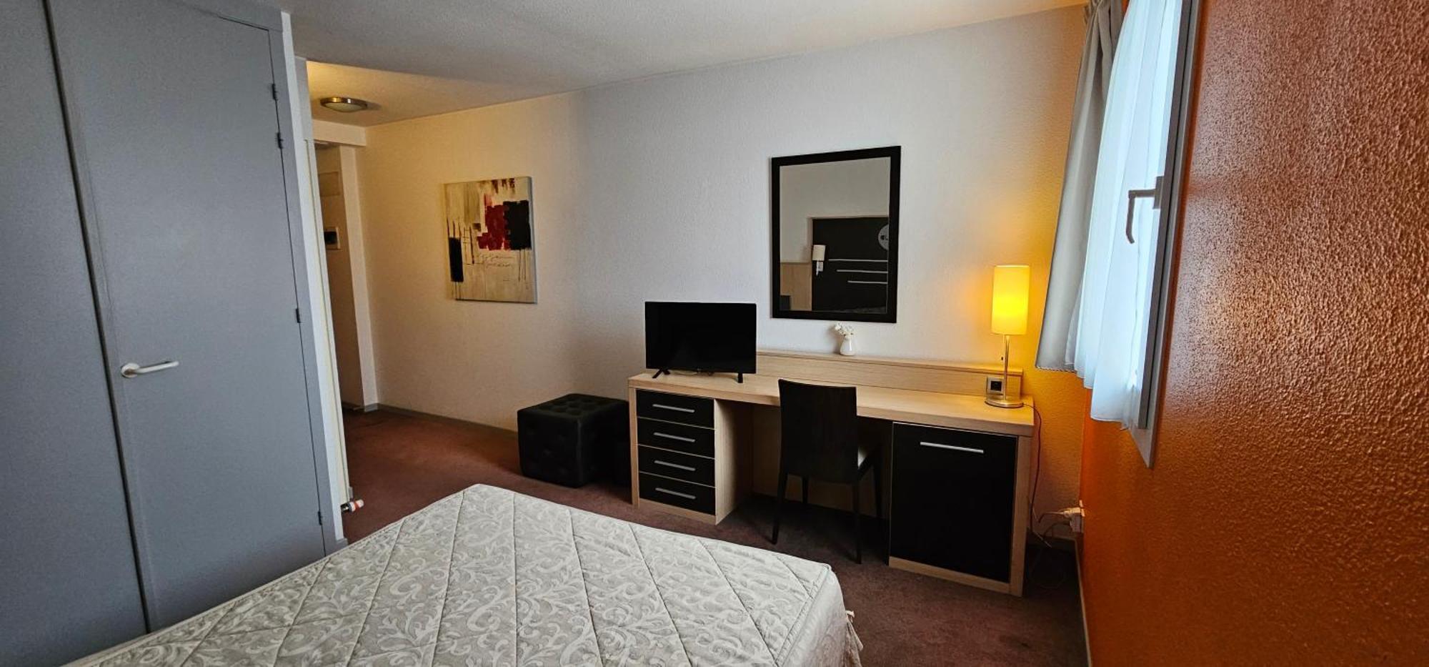 Hotel Lyon Sud, Pierre Benite, St Genis Laval מראה חיצוני תמונה