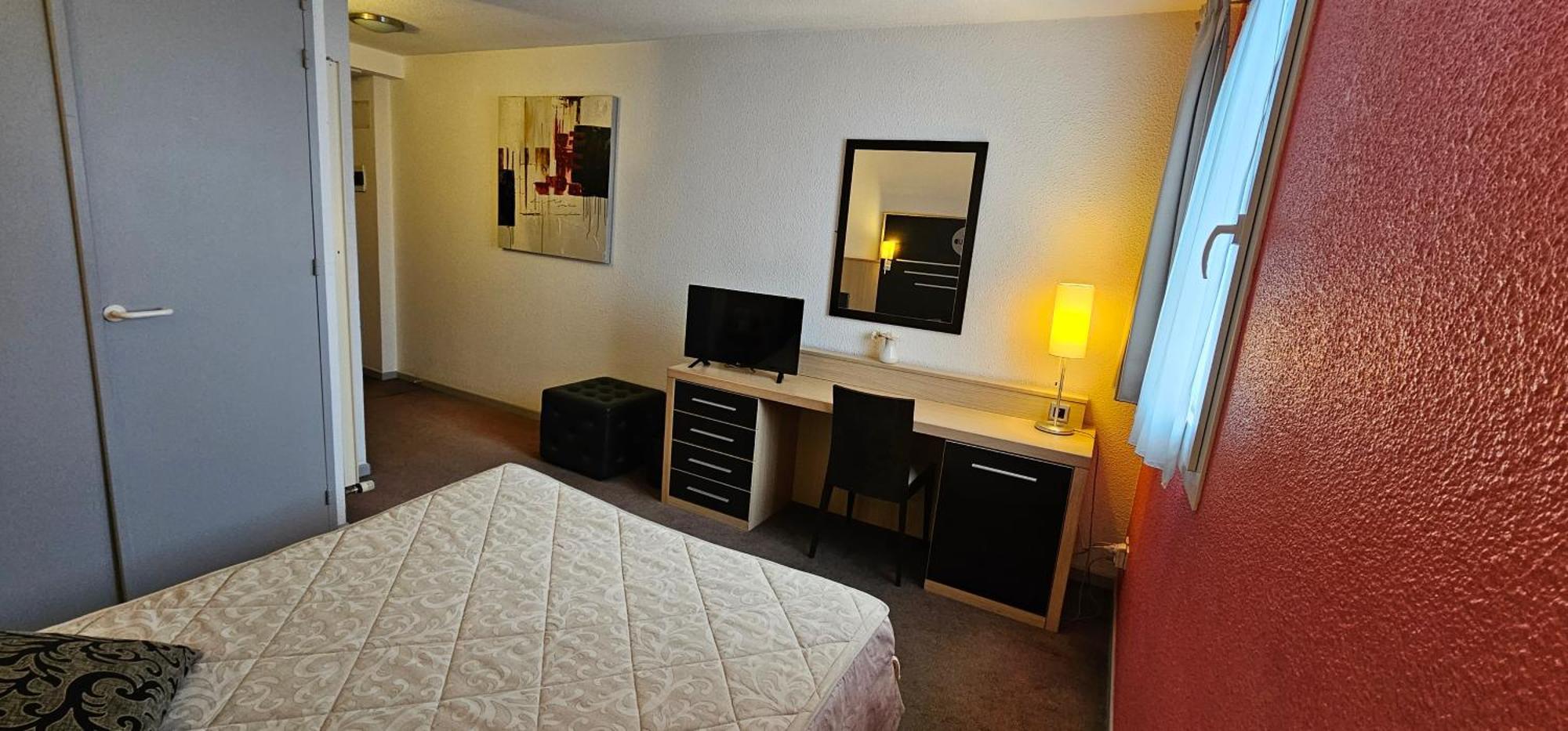 Hotel Lyon Sud, Pierre Benite, St Genis Laval מראה חיצוני תמונה