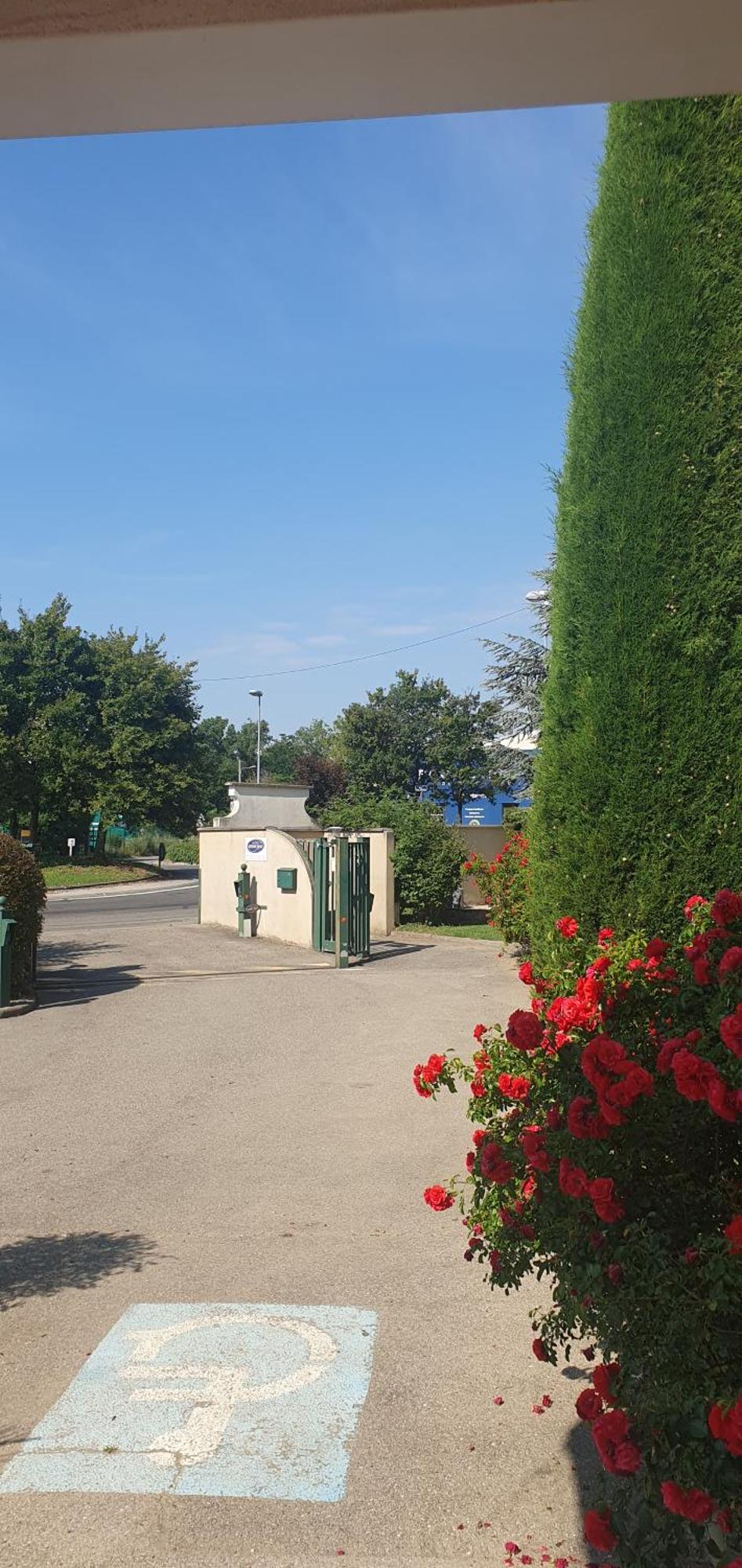 Hotel Lyon Sud, Pierre Benite, St Genis Laval מראה חיצוני תמונה