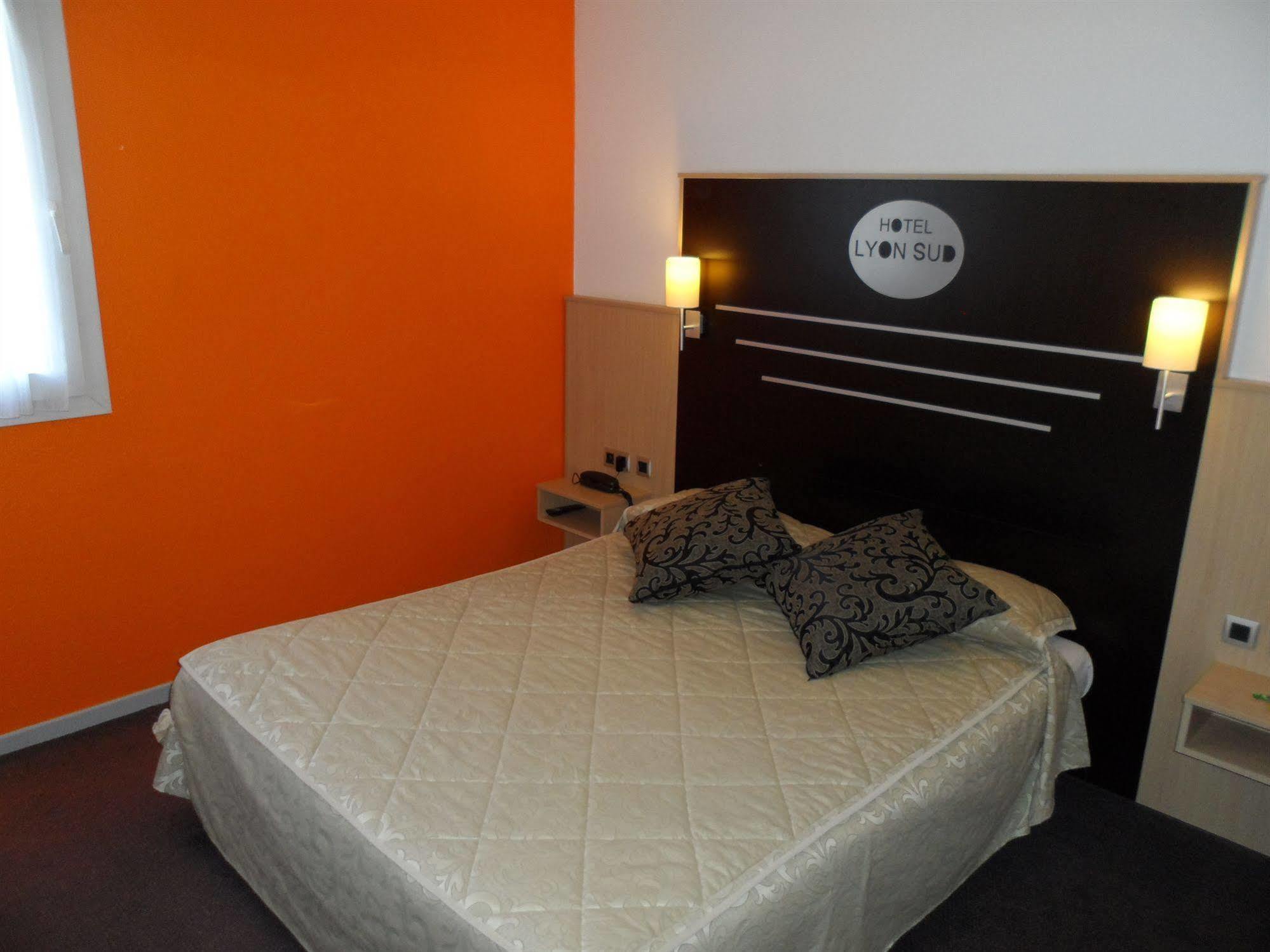 Hotel Lyon Sud, Pierre Benite, St Genis Laval מראה חיצוני תמונה